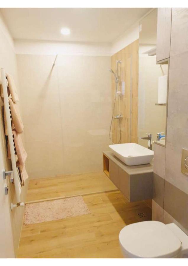 Segovia Apartament 2 Apartment Brasov Luaran gambar