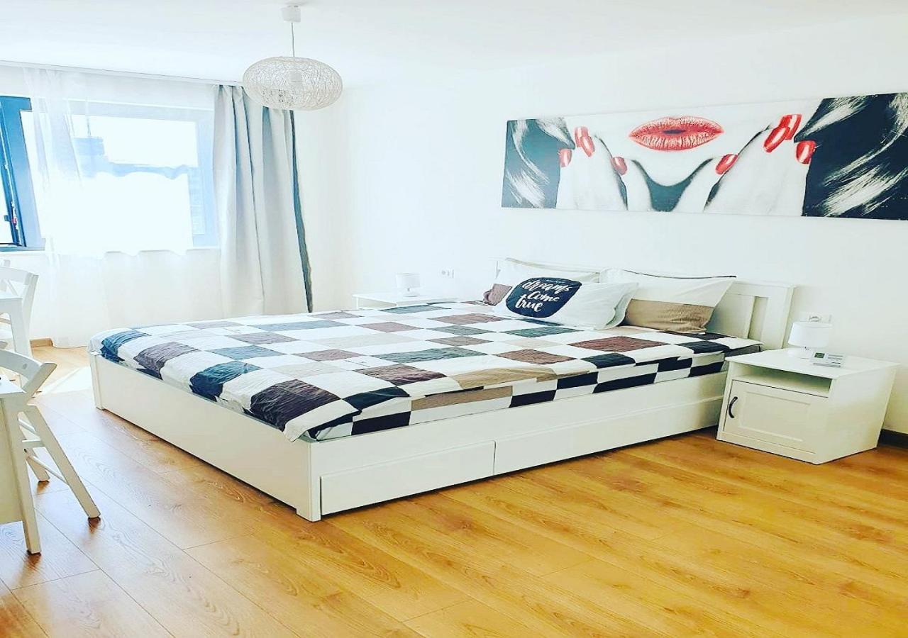 Segovia Apartament 2 Apartment Brasov Luaran gambar